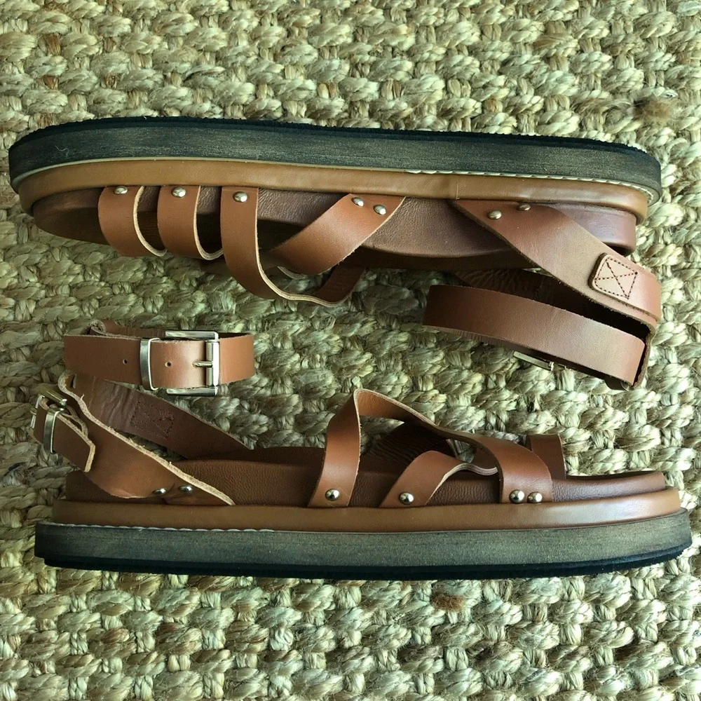 New: Alohas Buckle Up Leather Sandal in Tan. Size 41 - Picture 11 of 16